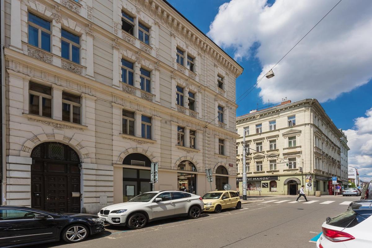 Modern Apartments Close To River Prague Extérieur photo