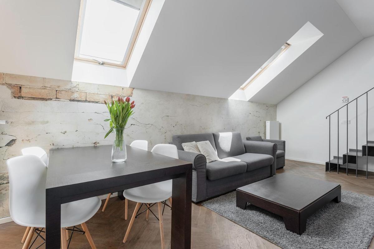 Modern Apartments Close To River Prague Extérieur photo